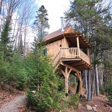 Les Cabanes Du Trappeur Wentworth-Nord Exterior photo